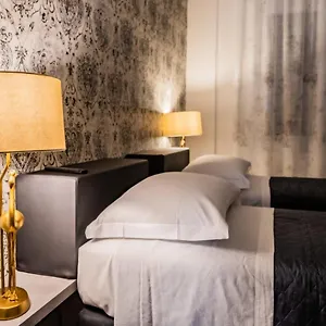 trevisi27.hotelinveneto.com/