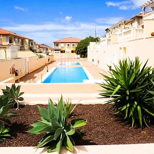 casa-la-sonrisa.in-canary-islands.com/